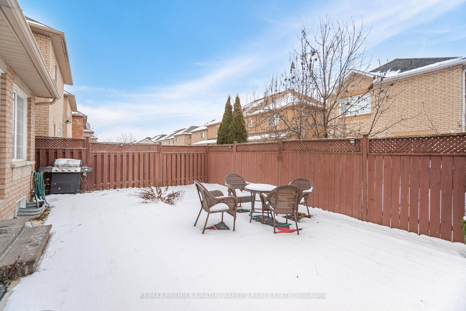 Photo 34 of 43 Windward Crescent, Vaughan, Vellore Village — HOMEH