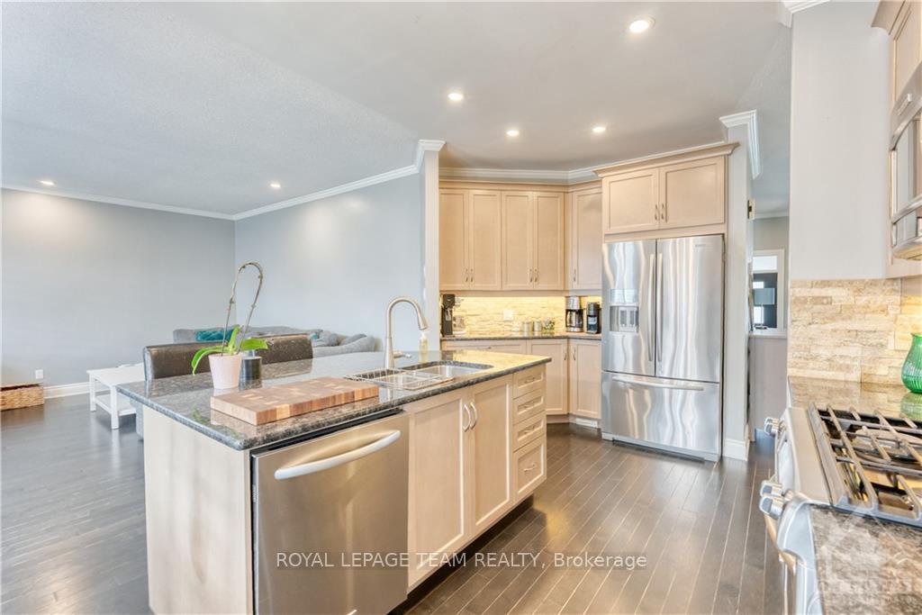 Photo 10 of 83 Stonepointe Avenue, Ottawa, Barrhaven East — HOMEH