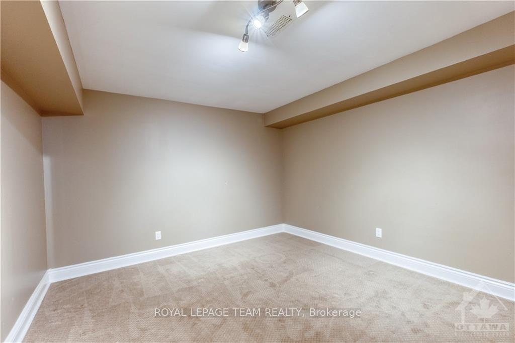 Photo 25 of 83 Stonepointe Avenue, Ottawa, Barrhaven East — HOMEH