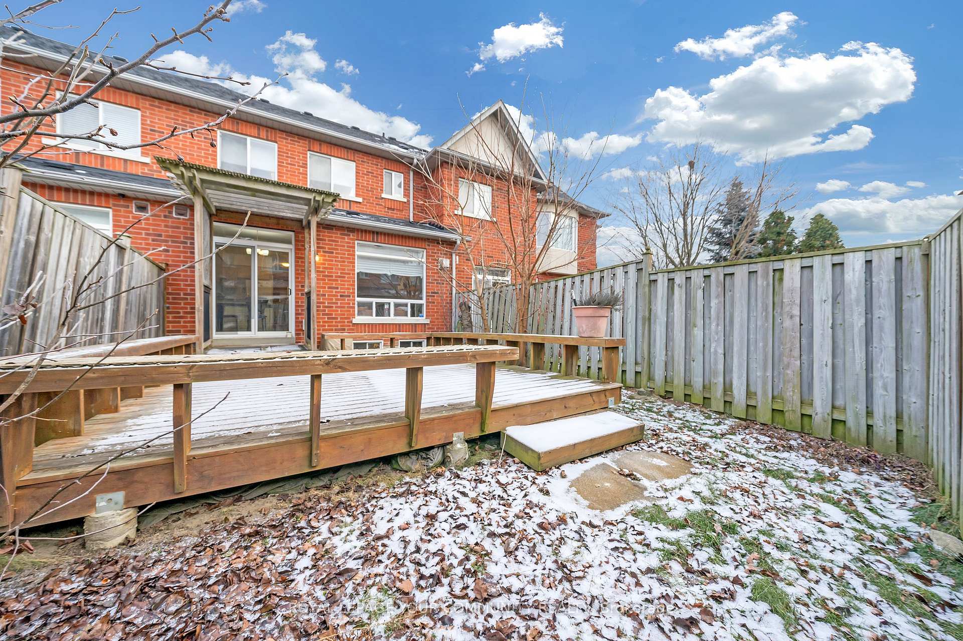 Photo 19 of 28 Haymer Drive, Vaughan, Maple — HOMEH