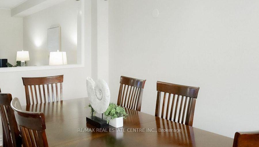 Photo 14 of 26 Marjoram Drive, Ajax, South East — HOMEH