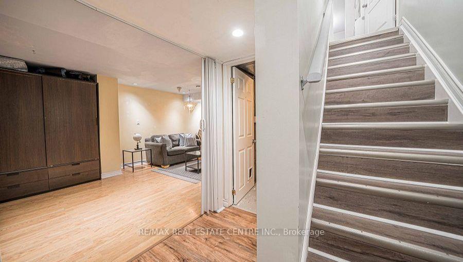 Photo 32 of 26 Marjoram Drive, Ajax, South East — HOMEH
