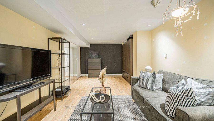 Photo 34 of 26 Marjoram Drive, Ajax, South East — HOMEH