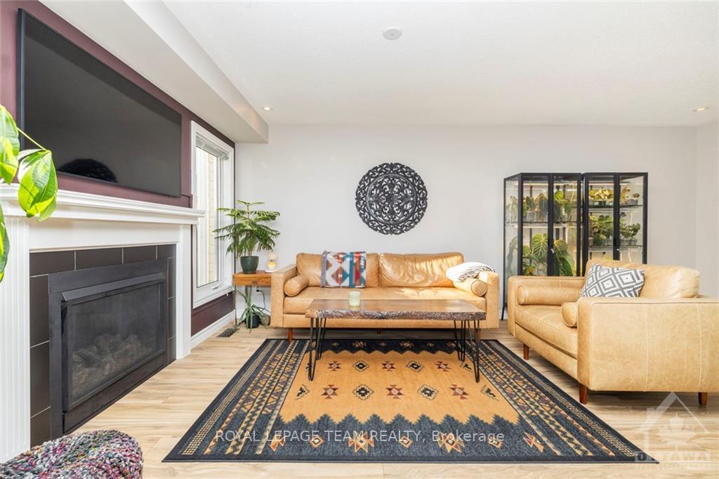 Photo 6 of 792 Mayfly Crescent, Ottawa, Barrhaven - Half Moon Bay — HOMEH