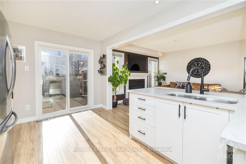 Photo 12 of 792 Mayfly Crescent, Ottawa, Barrhaven - Half Moon Bay — HOMEH
