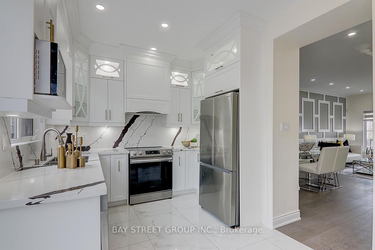 Photo 5 of 409 John Deisman Boulevard, Vaughan, Vellore Village — HOMEH