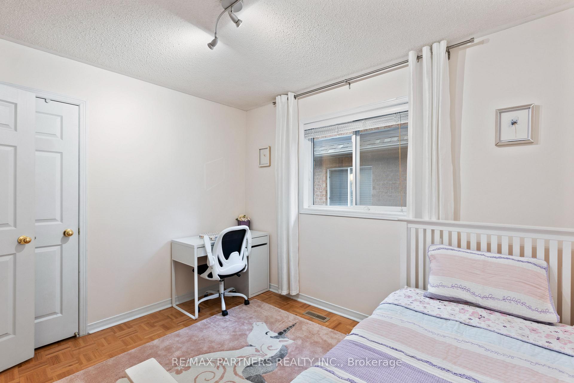 Photo 19 of 46 Dylan Street, Vaughan, Vellore Village — HOMEH