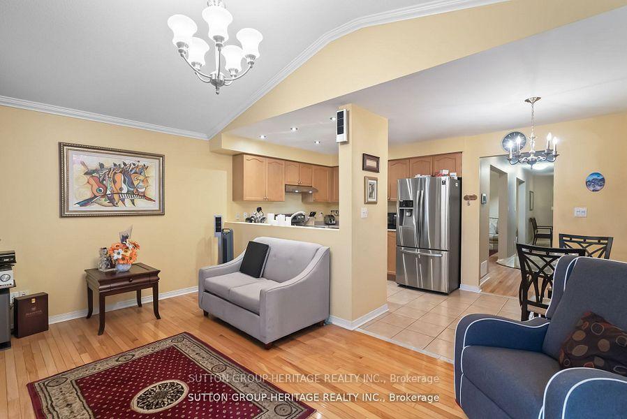 Photo 17 of 3 Angier Crescent, Ajax, South East — HOMEH