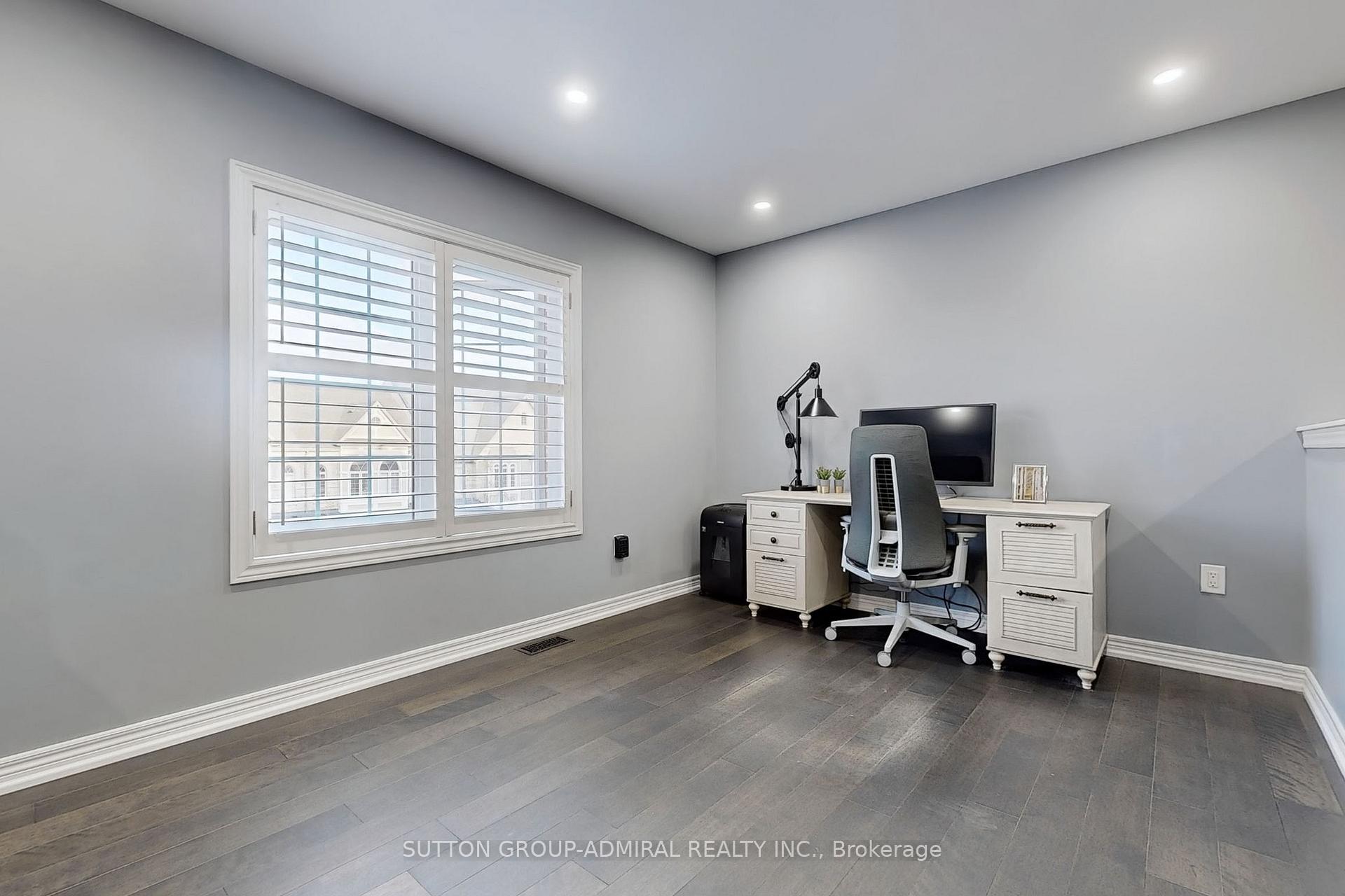 Photo 22 of 286 Barons Street, Vaughan, Kleinburg — HOMEH