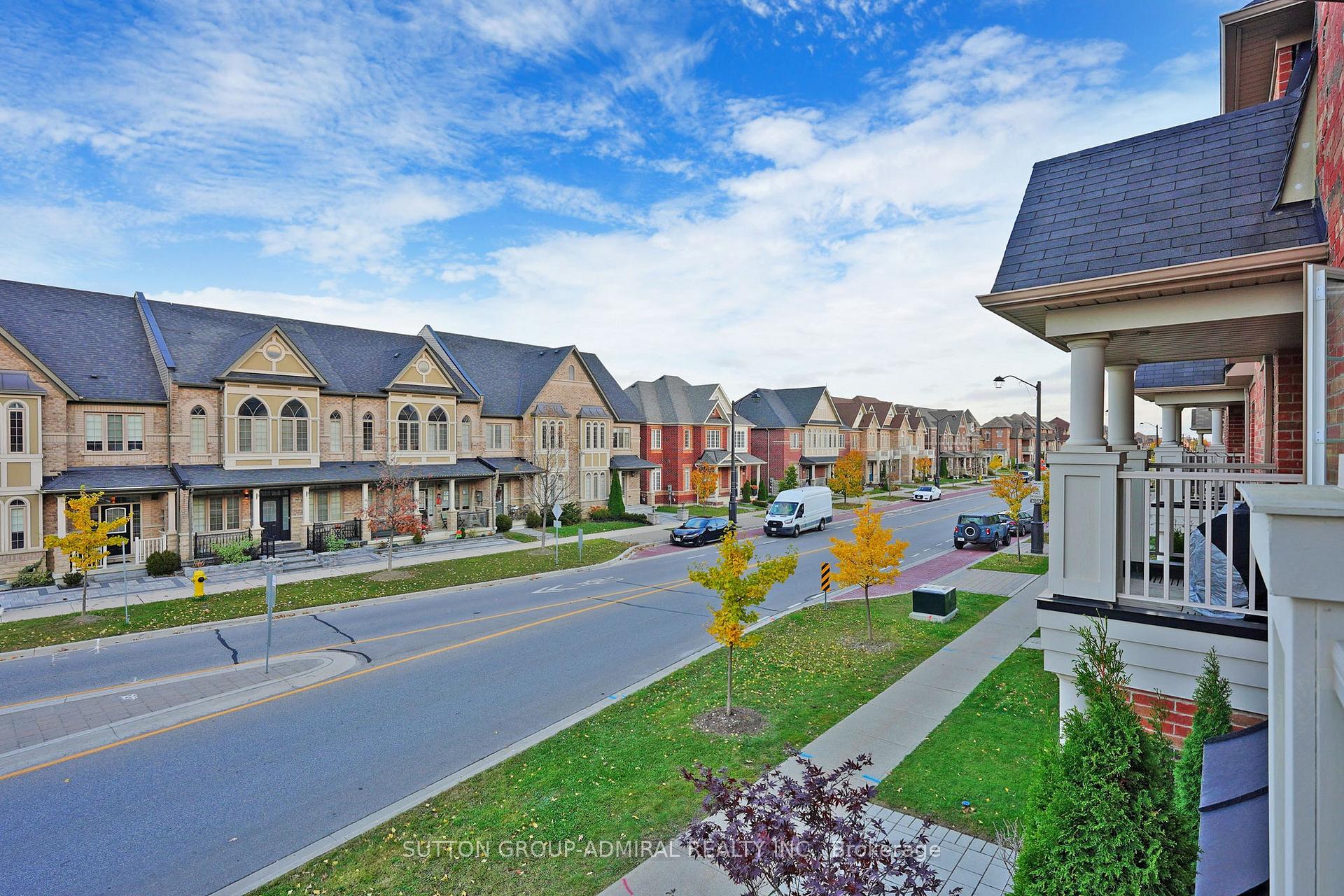 Photo 25 of 286 Barons Street, Vaughan, Kleinburg — HOMEH
