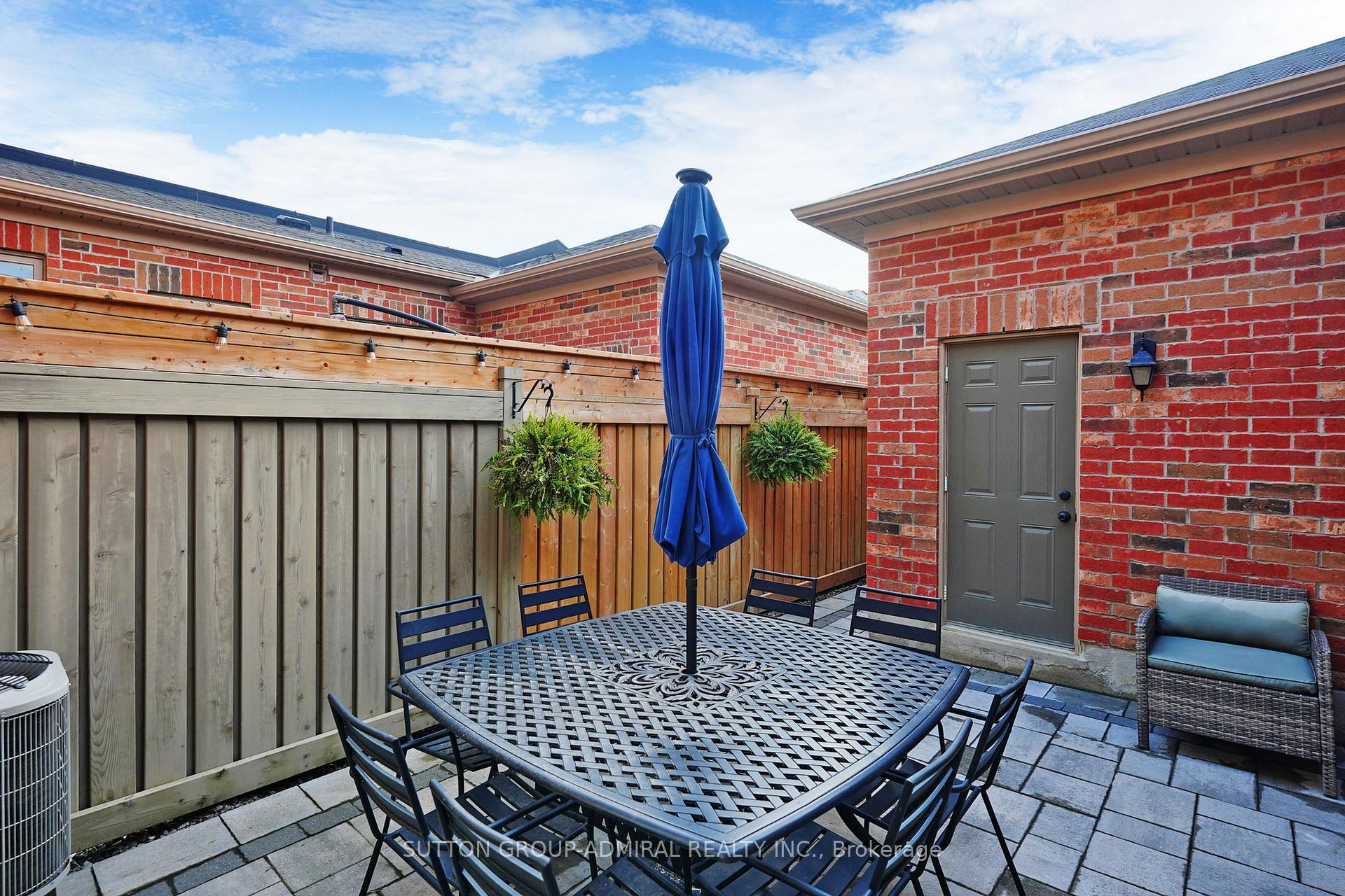 Photo 28 of 286 Barons Street, Vaughan, Kleinburg — HOMEH