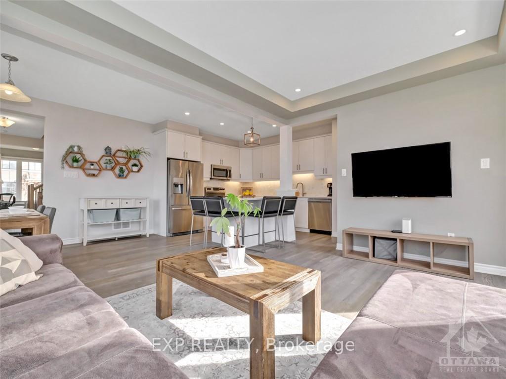Photo 5 of 100 Umbra Place, Ottawa, Barrhaven - Half Moon Bay — HOMEH