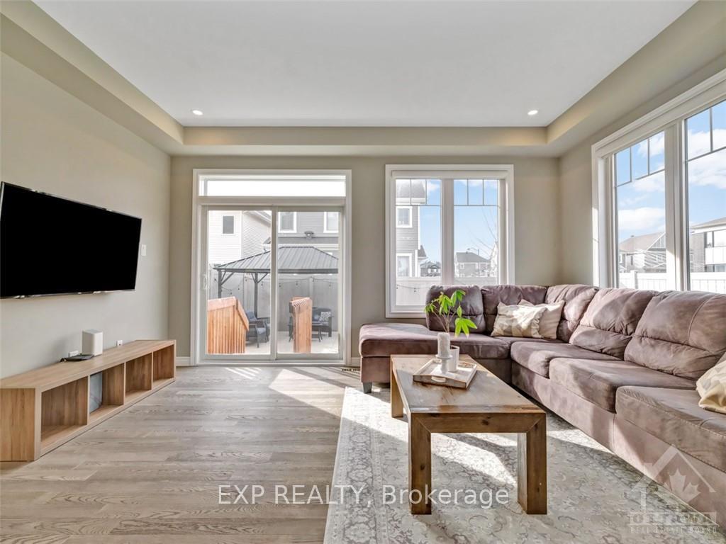 Photo 6 of 100 Umbra Place, Ottawa, Barrhaven - Half Moon Bay — HOMEH