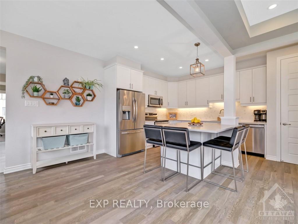 Photo 8 of 100 Umbra Place, Ottawa, Barrhaven - Half Moon Bay — HOMEH