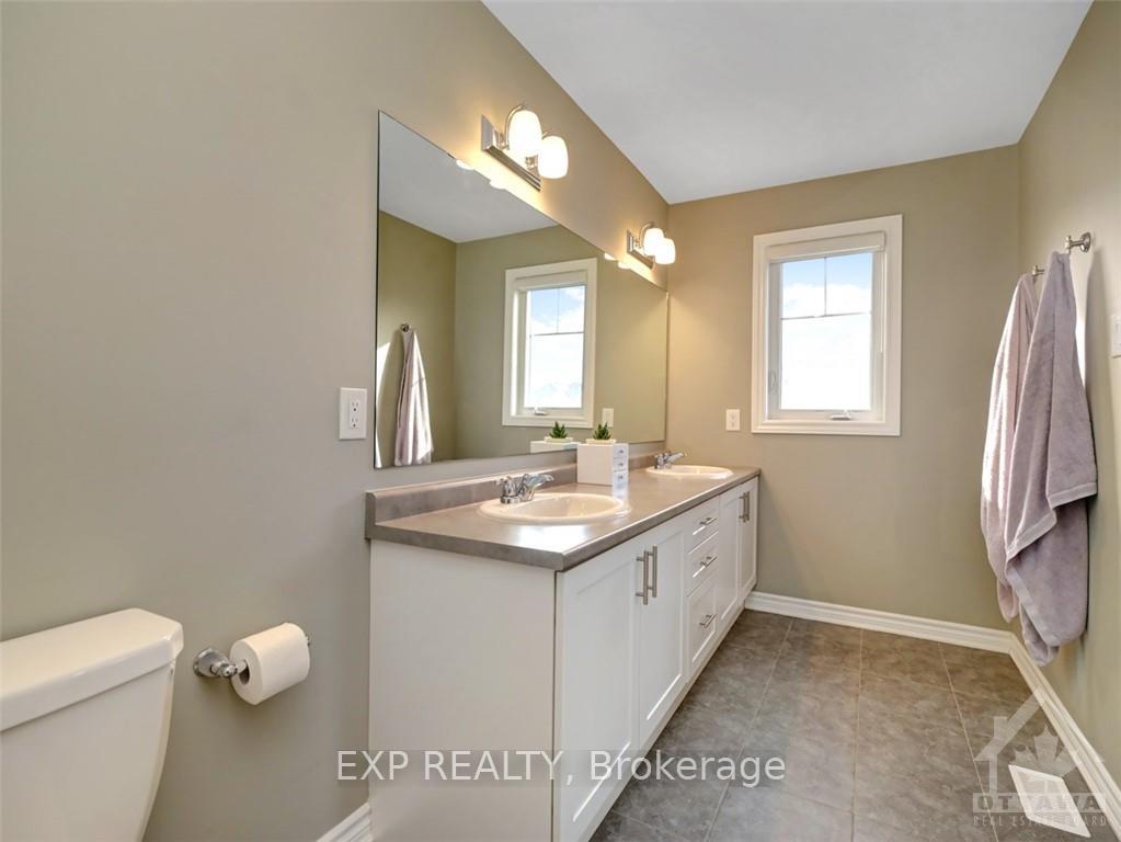Photo 17 of 100 Umbra Place, Ottawa, Barrhaven - Half Moon Bay — HOMEH