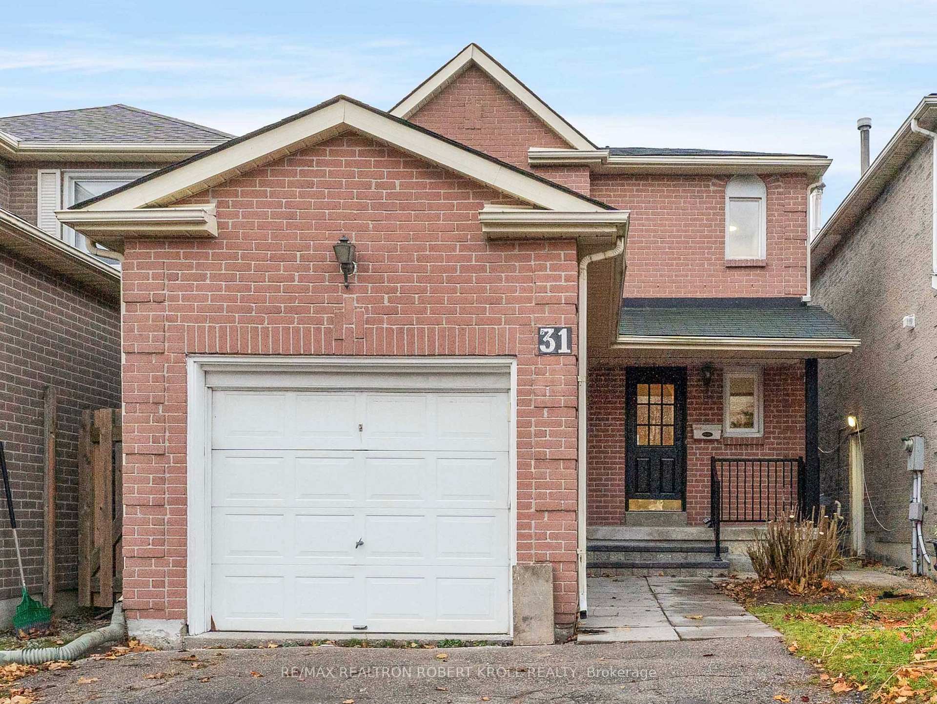 Photo 1 of 31 York Hill Boulevard, Vaughan, Crestwood-Springfarm-Yorkhill — HOMEH