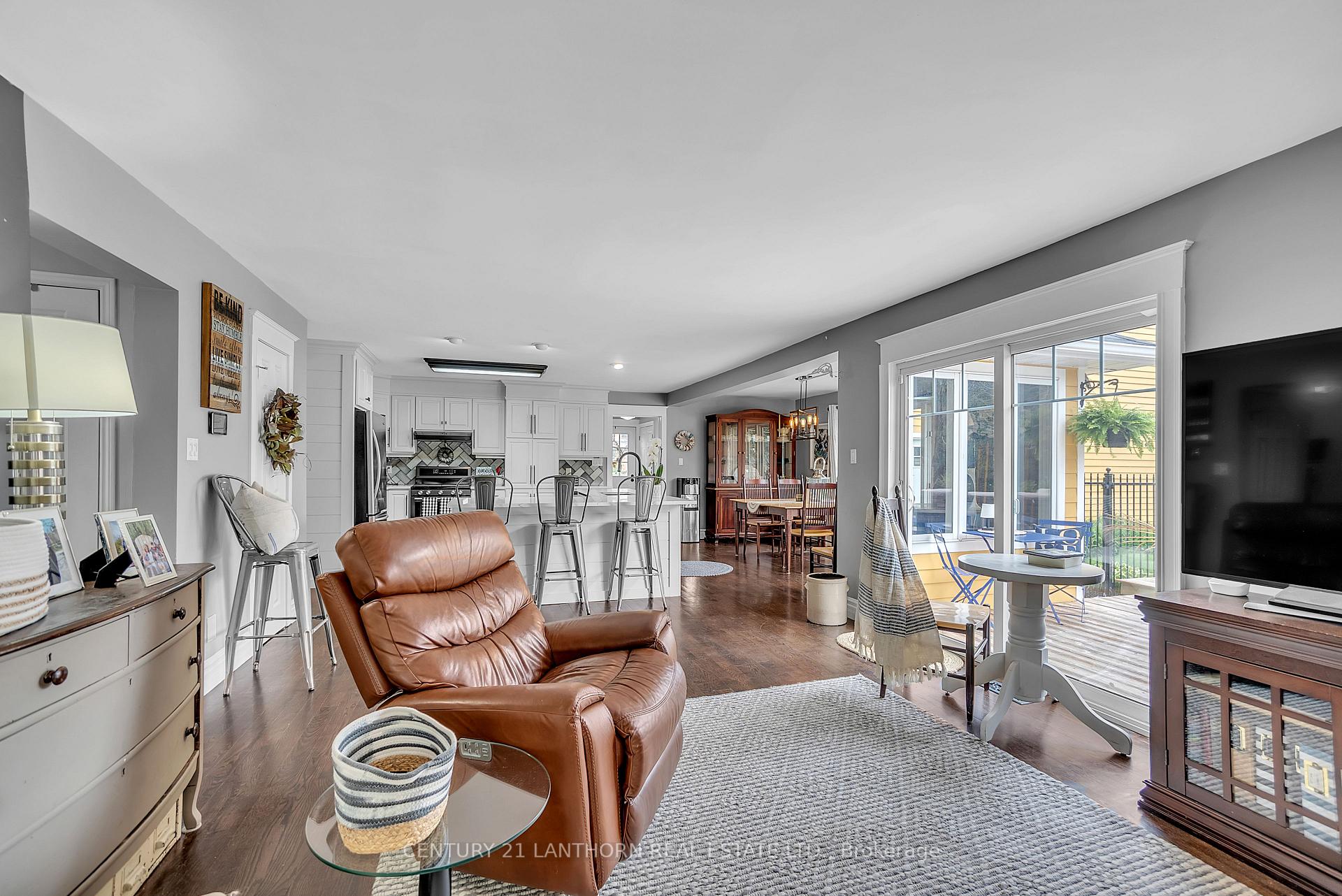 Photo 7 of 66 O'Neill Drive, Belleville, Belleville Ward — HOMEH