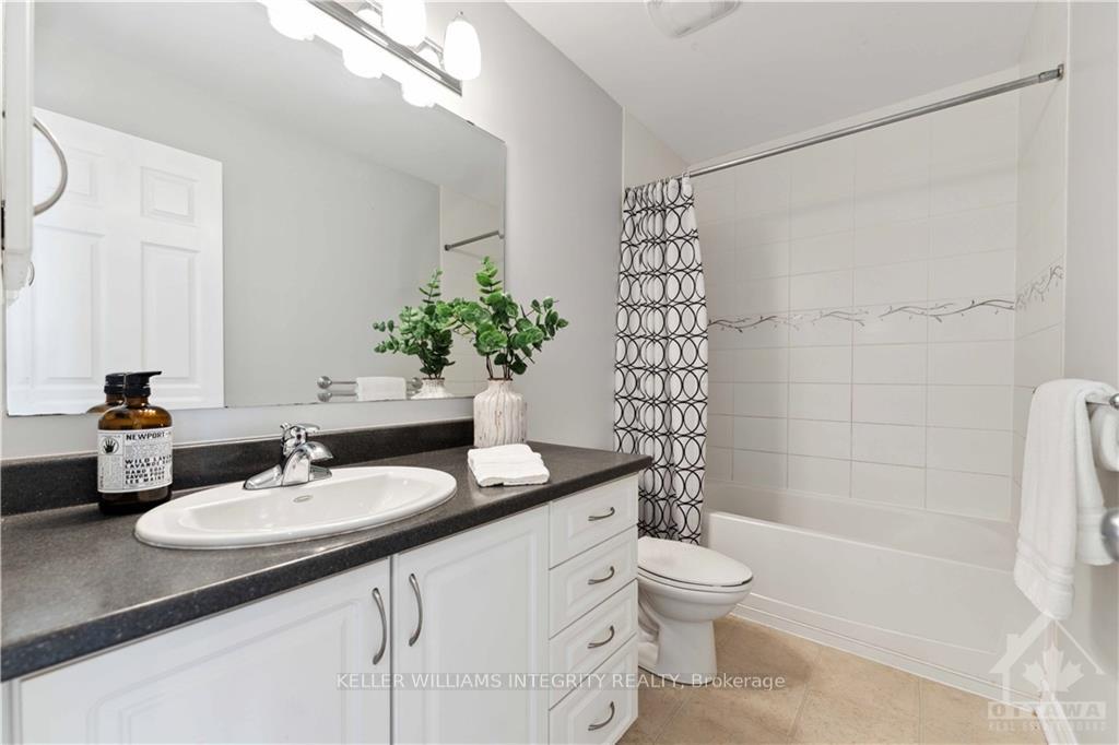 Photo 23 of 324 Balinroan Crescent, Ottawa, Barrhaven - Strandherd — HOMEH