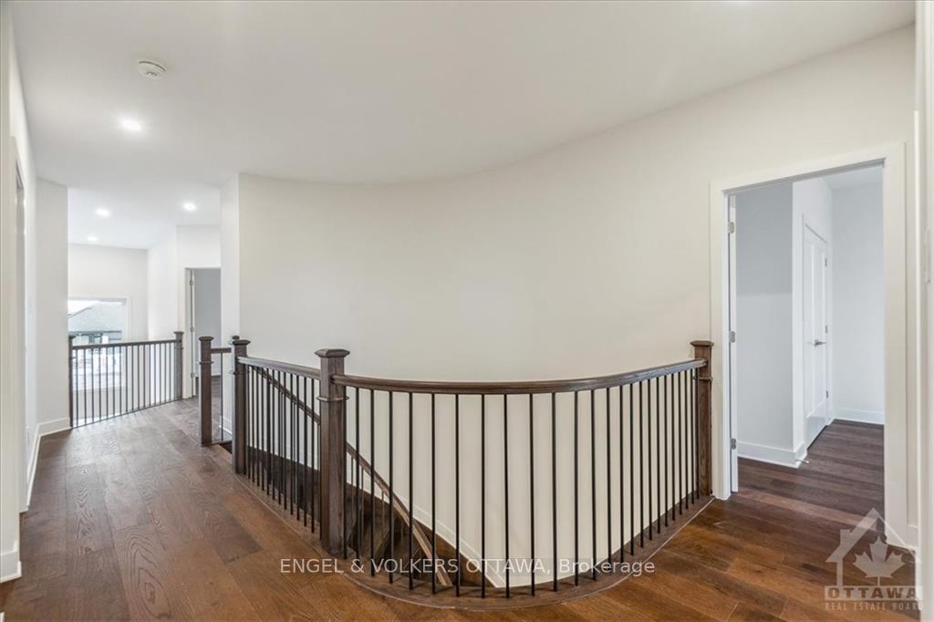 Photo 8 of 221 Soprano Avenue, Ottawa, Riverside South/Gloucester Glen — HOMEH