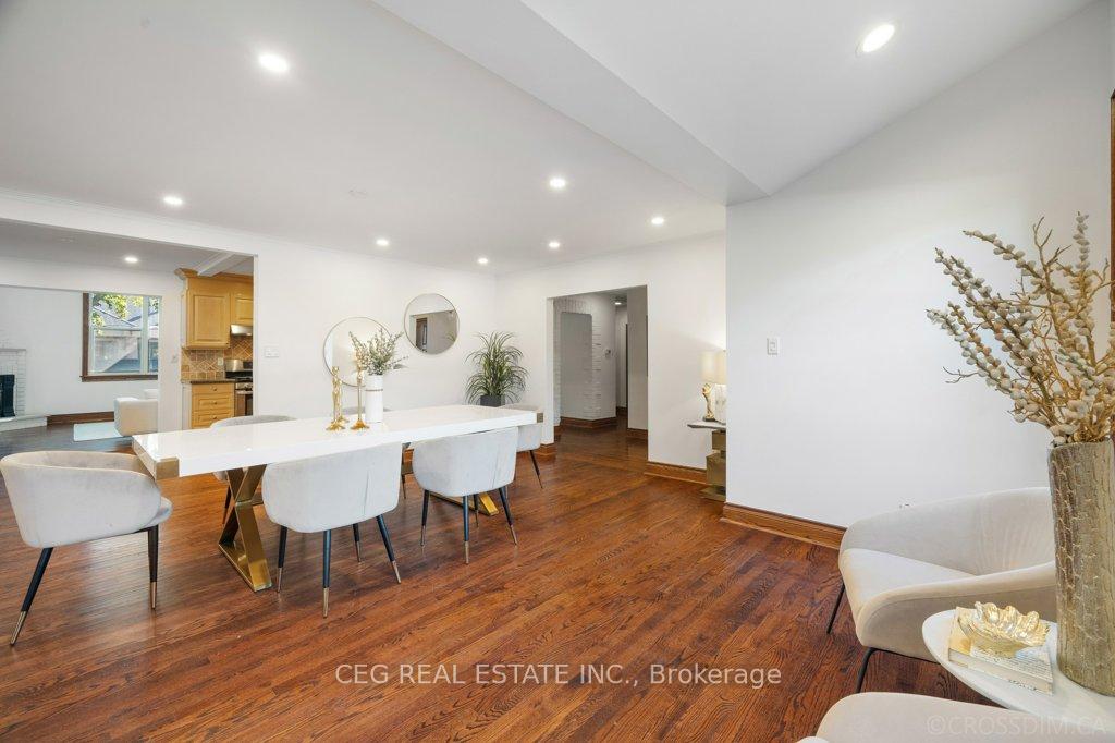 Photo 9 of 19 Helen Avenue, Vaughan, Uplands — HOMEH