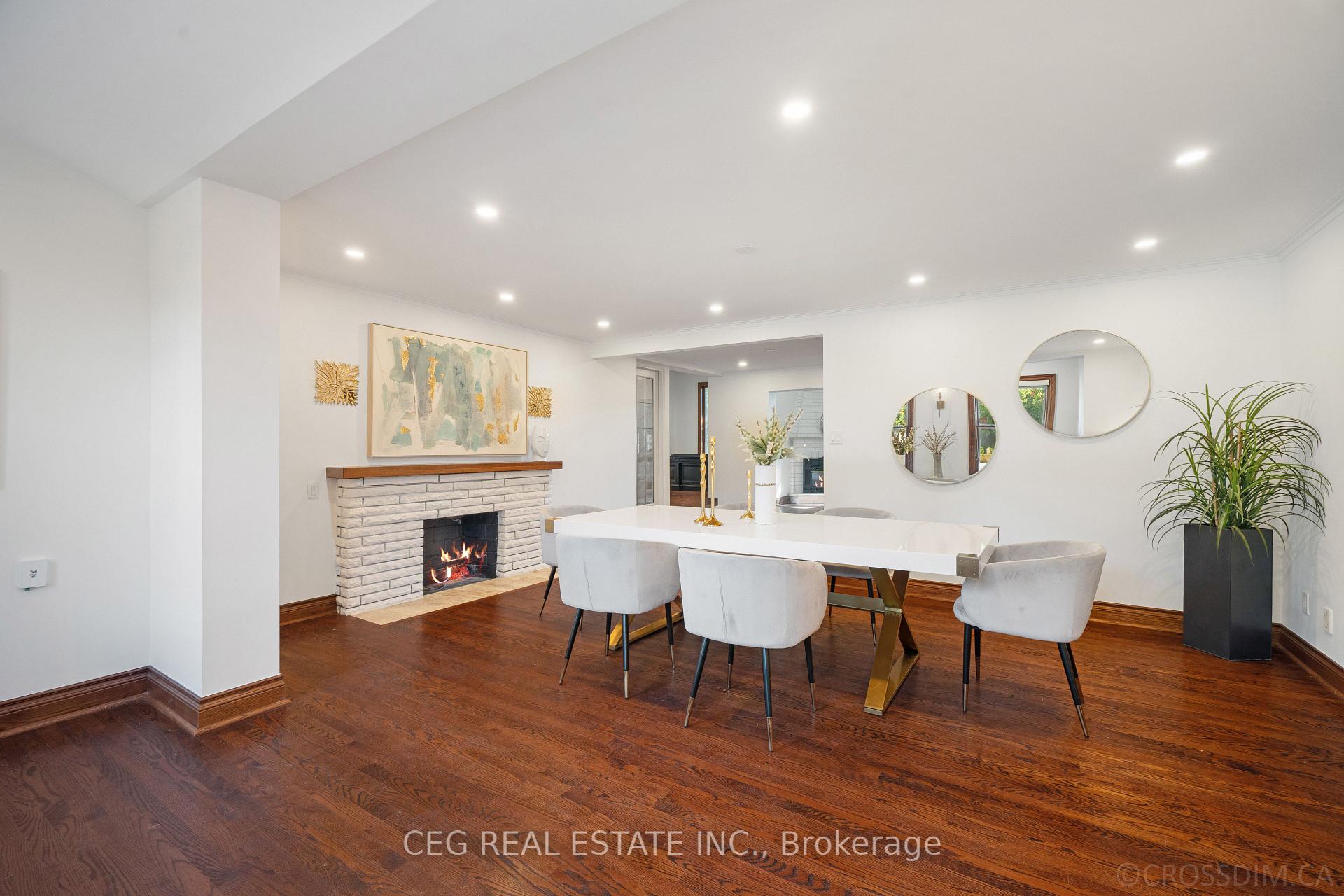 Photo 10 of 19 Helen Avenue, Vaughan, Uplands — HOMEH