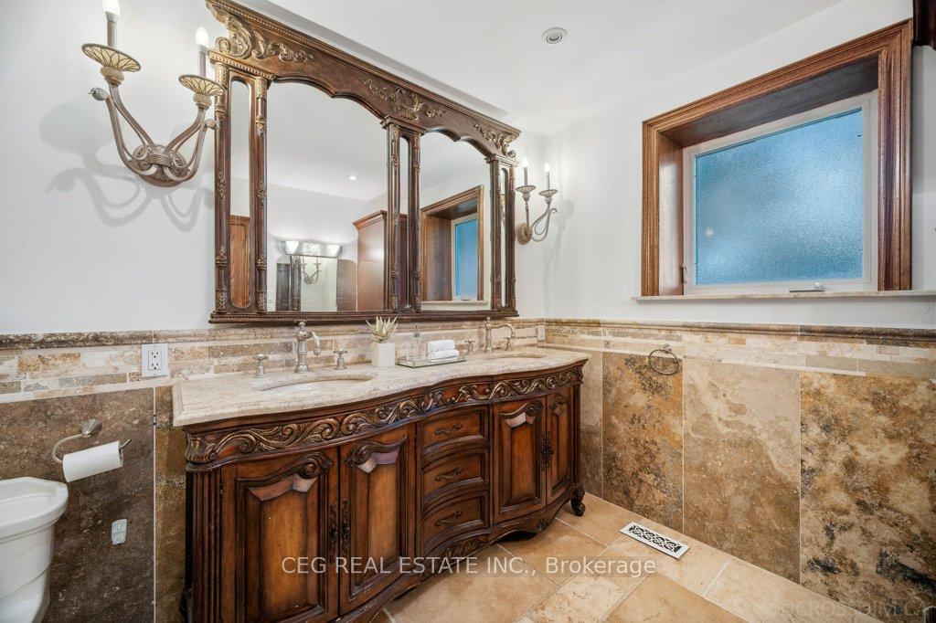 Photo 21 of 19 Helen Avenue, Vaughan, Uplands — HOMEH