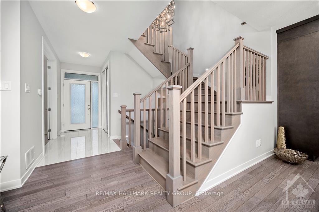 Photo 6 of 1828 Haiku Street, Ottawa, Barrhaven - Half Moon Bay — HOMEH