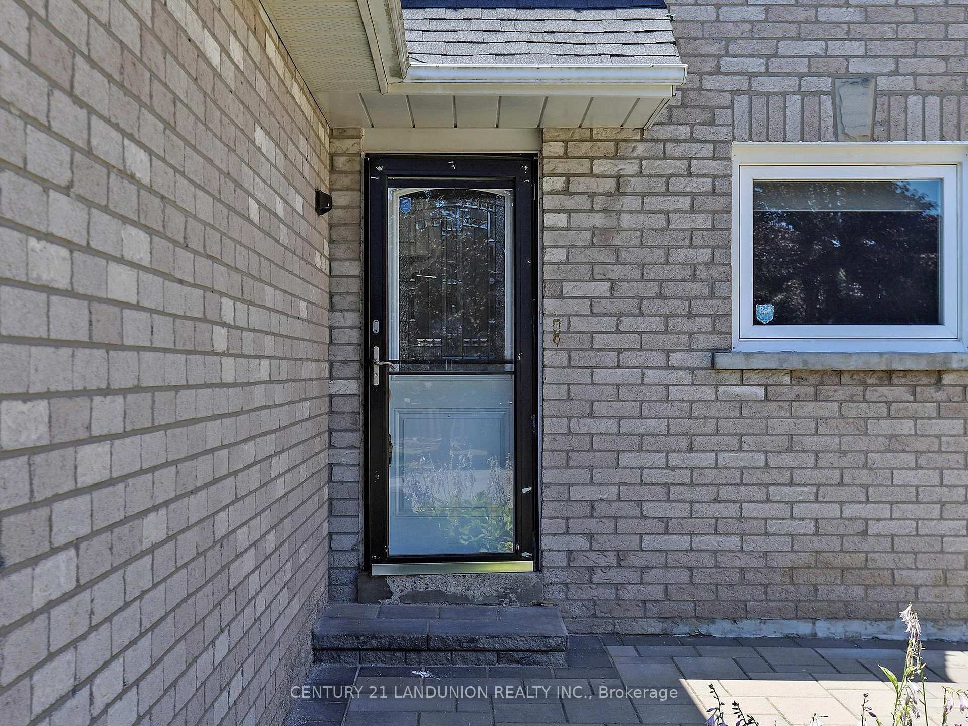 Photo 5 of 46 Deverill Crescent, Ajax, Central West — HOMEH