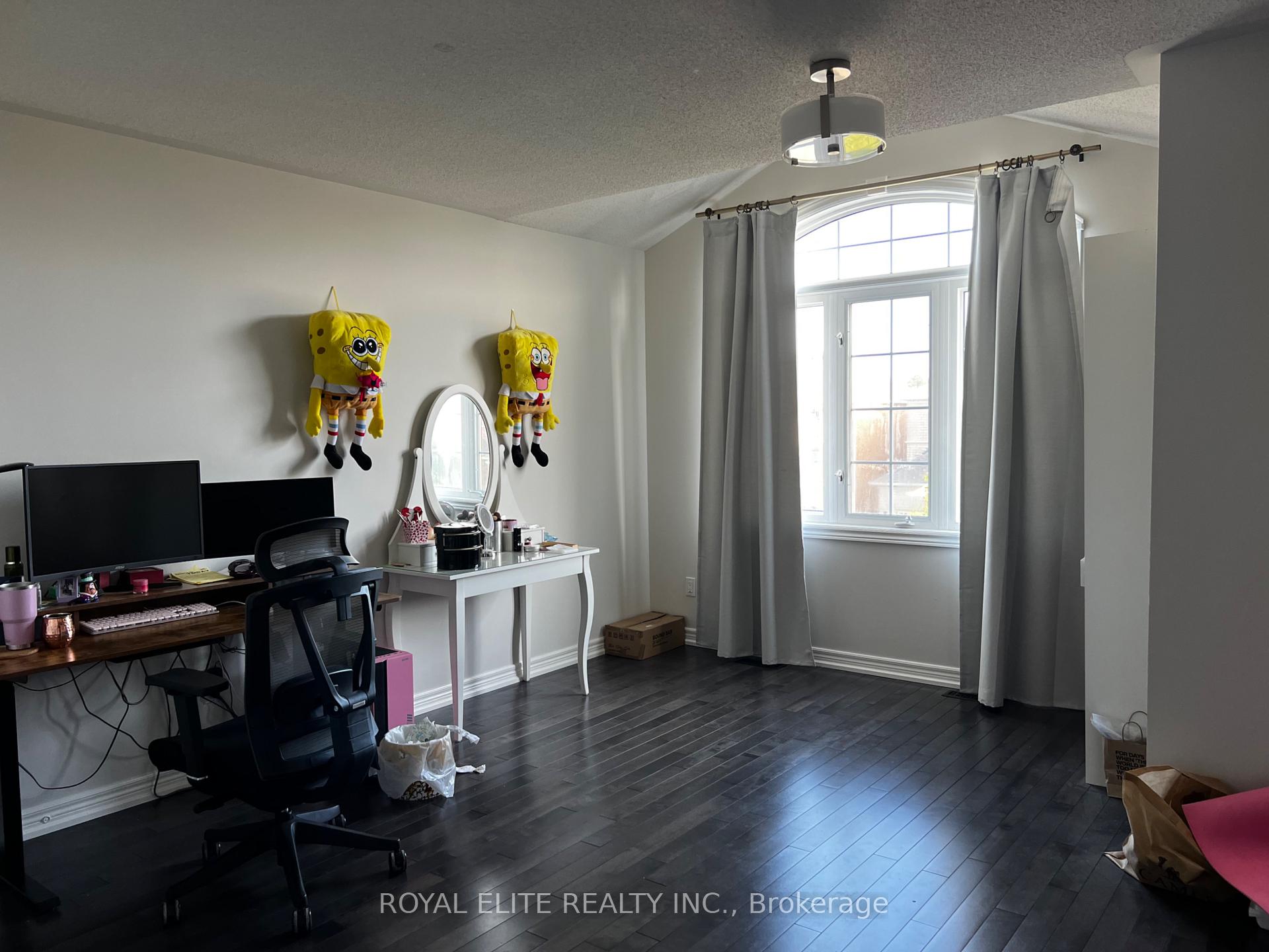 Photo 3 of 84 Battleford Avenue, Vaughan, Vellore Village — HOMEH