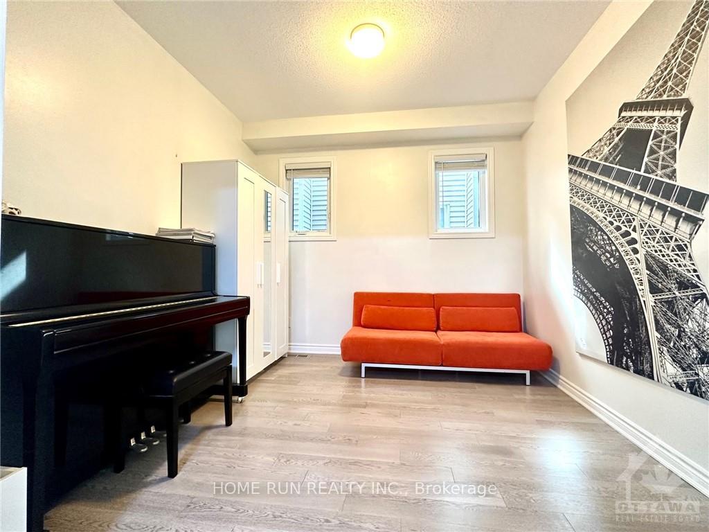 Photo 5 of 306 Proxima Terrace, Ottawa, Barrhaven - Half Moon Bay — HOMEH