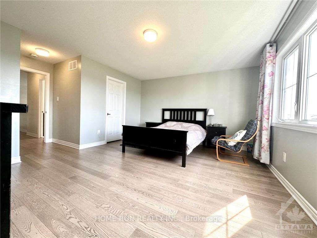 Photo 11 of 306 Proxima Terrace, Ottawa, Barrhaven - Half Moon Bay — HOMEH