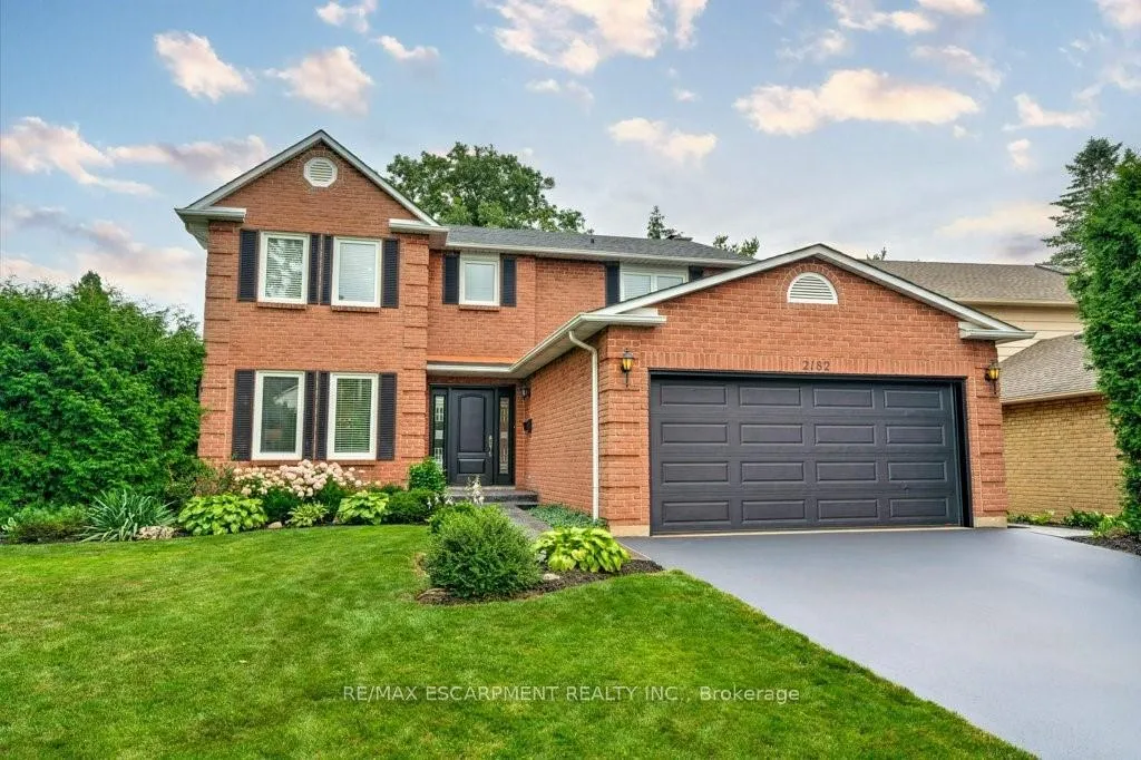 Front of 2182 Maplewood Drive