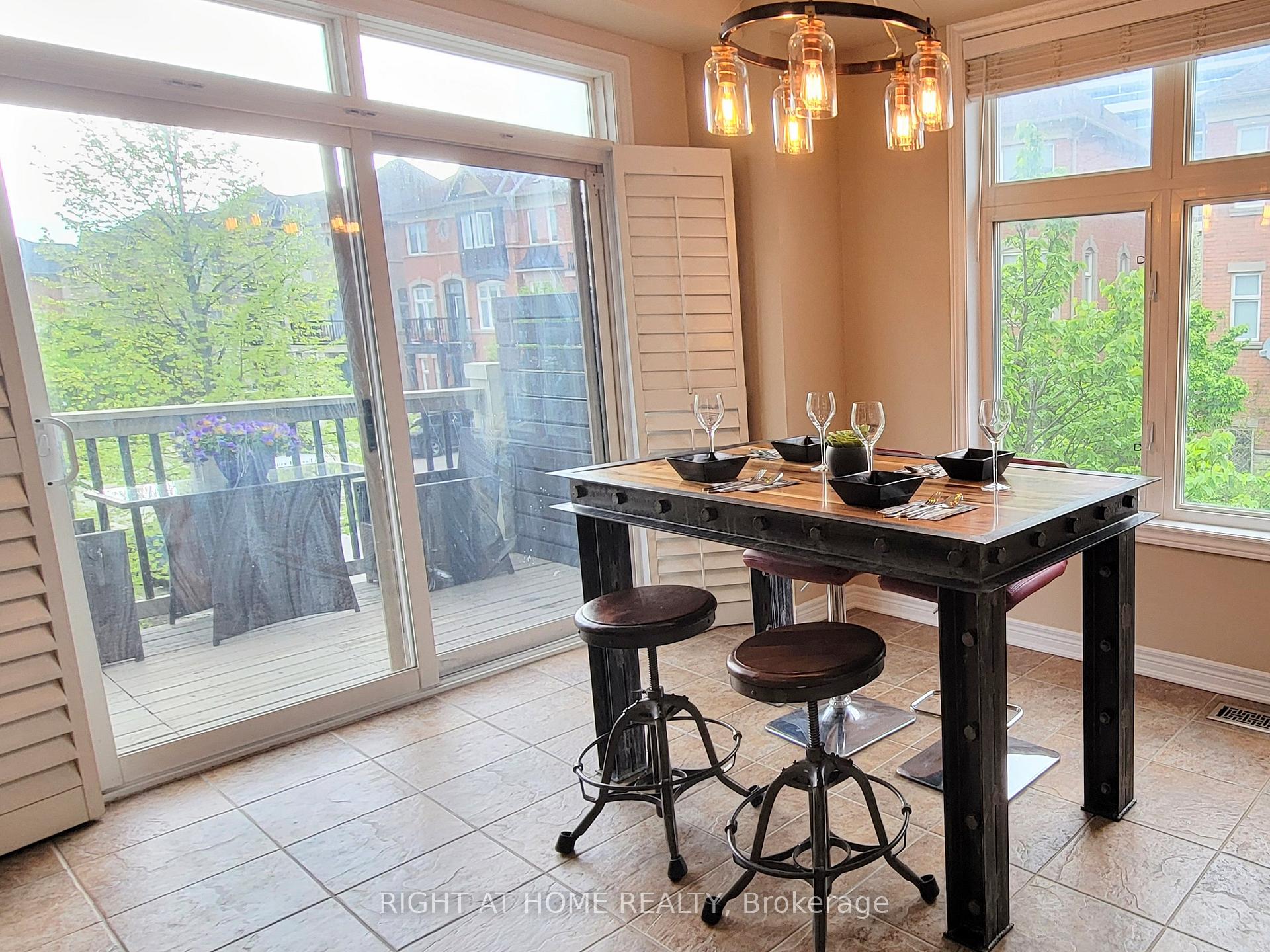 Photo 6 of 75 Vittorio De Luca Drive, Vaughan, East Woodbridge — HOMEH