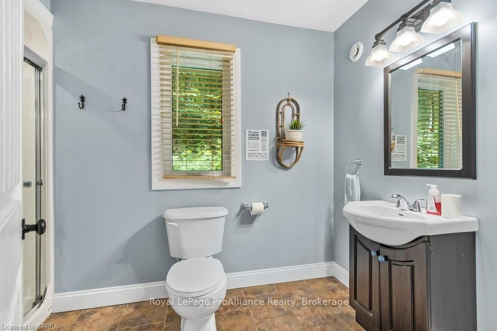 Photo 9 of 6397 Salmon Lake Road, Frontenac, Frontenac South — HOMEH