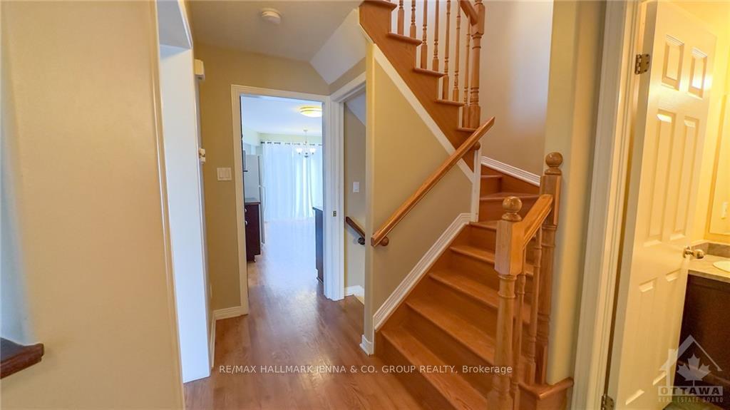 Photo 4 of 59 Montana Way, Ottawa, Barrhaven - Longfields — HOMEH