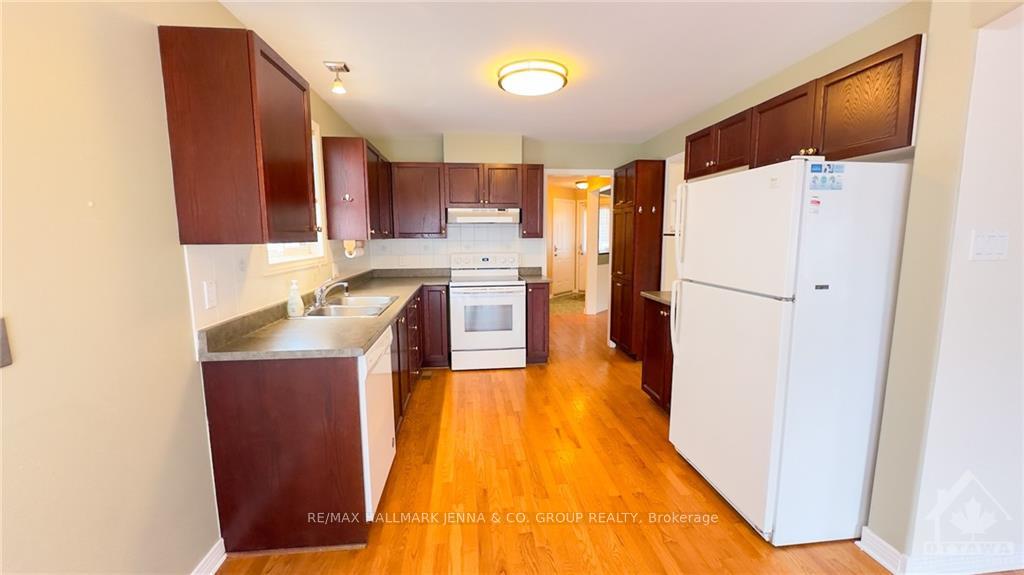 Photo 7 of 59 Montana Way, Ottawa, Barrhaven - Longfields — HOMEH