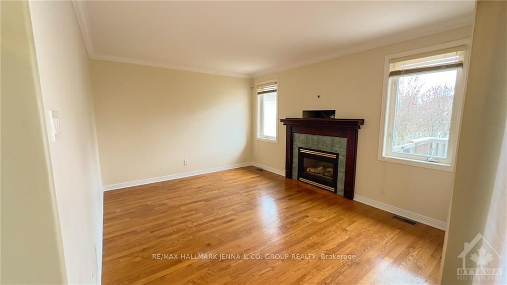Photo 11 of 59 Montana Way, Ottawa, Barrhaven - Longfields — HOMEH