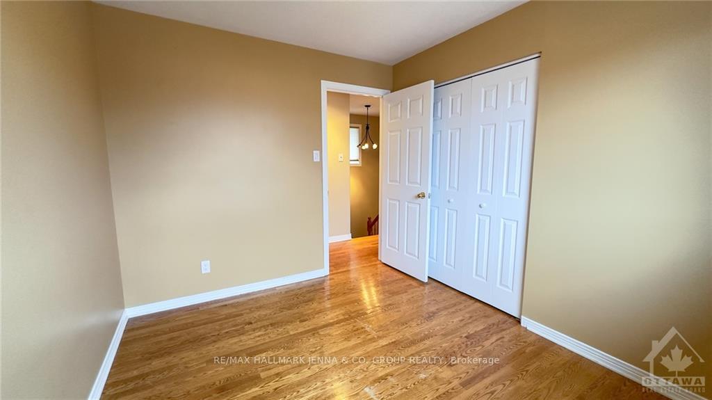 Photo 16 of 59 Montana Way, Ottawa, Barrhaven - Longfields — HOMEH