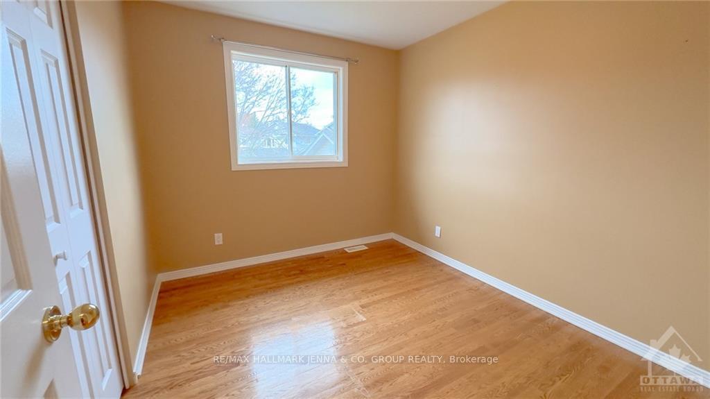 Photo 17 of 59 Montana Way, Ottawa, Barrhaven - Longfields — HOMEH