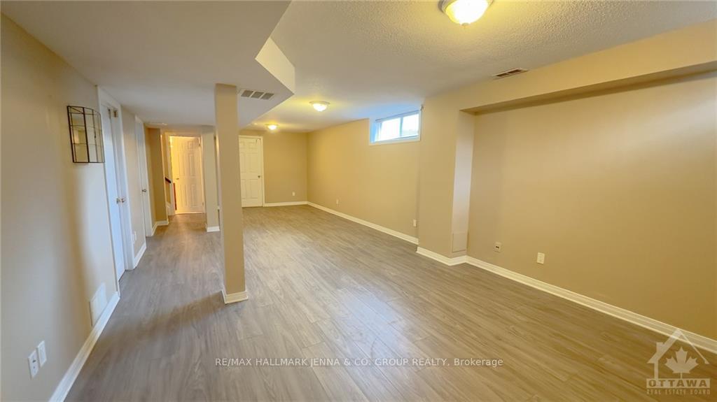 Photo 22 of 59 Montana Way, Ottawa, Barrhaven - Longfields — HOMEH