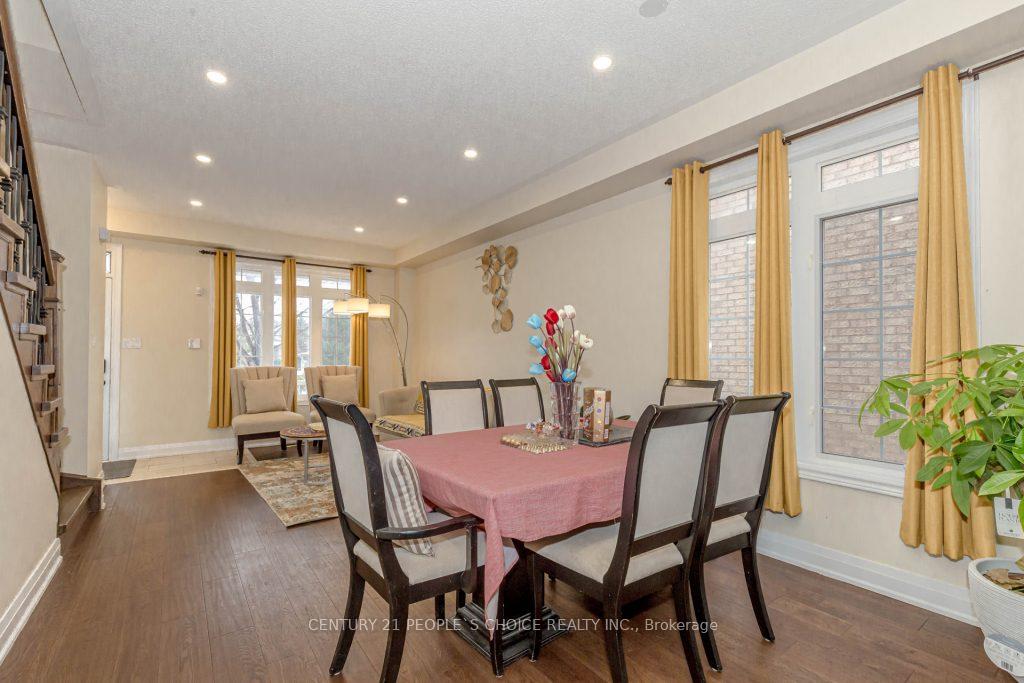 Photo 9 of 92 Legnano Crescent, Vaughan, Vellore Village — HOMEH
