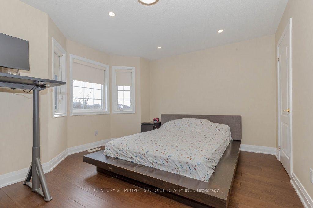 Photo 29 of 92 Legnano Crescent, Vaughan, Vellore Village — HOMEH