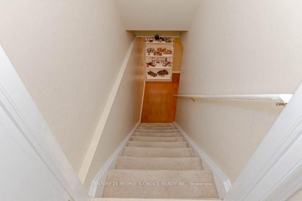 Photo 31 of 92 Legnano Crescent, Vaughan, Vellore Village — HOMEH