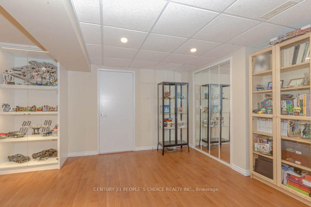 Photo 32 of 92 Legnano Crescent, Vaughan, Vellore Village — HOMEH
