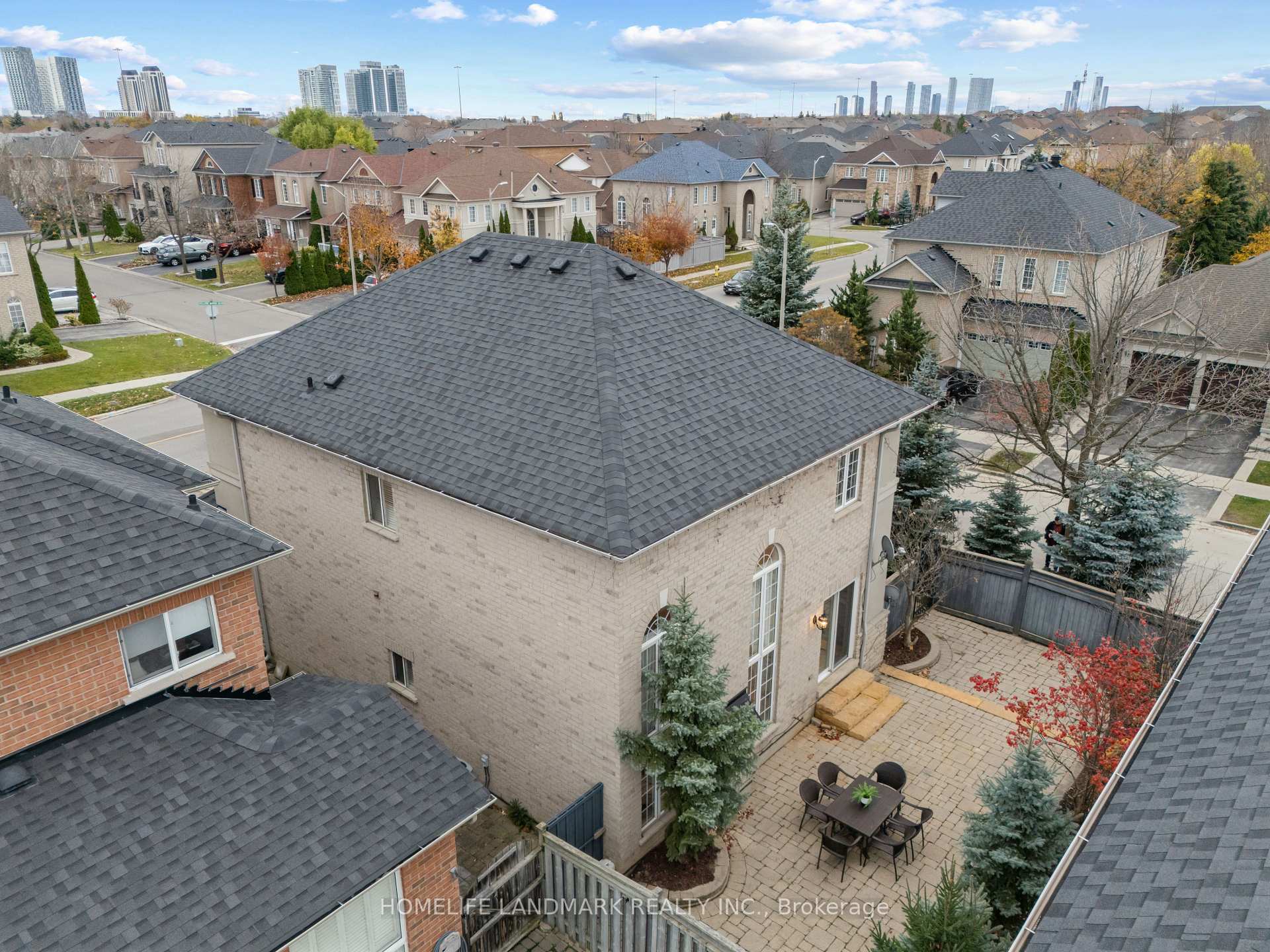 Photo 32 of 200 Vellore Woods Boulevard, Vaughan, Vellore Village — HOMEH