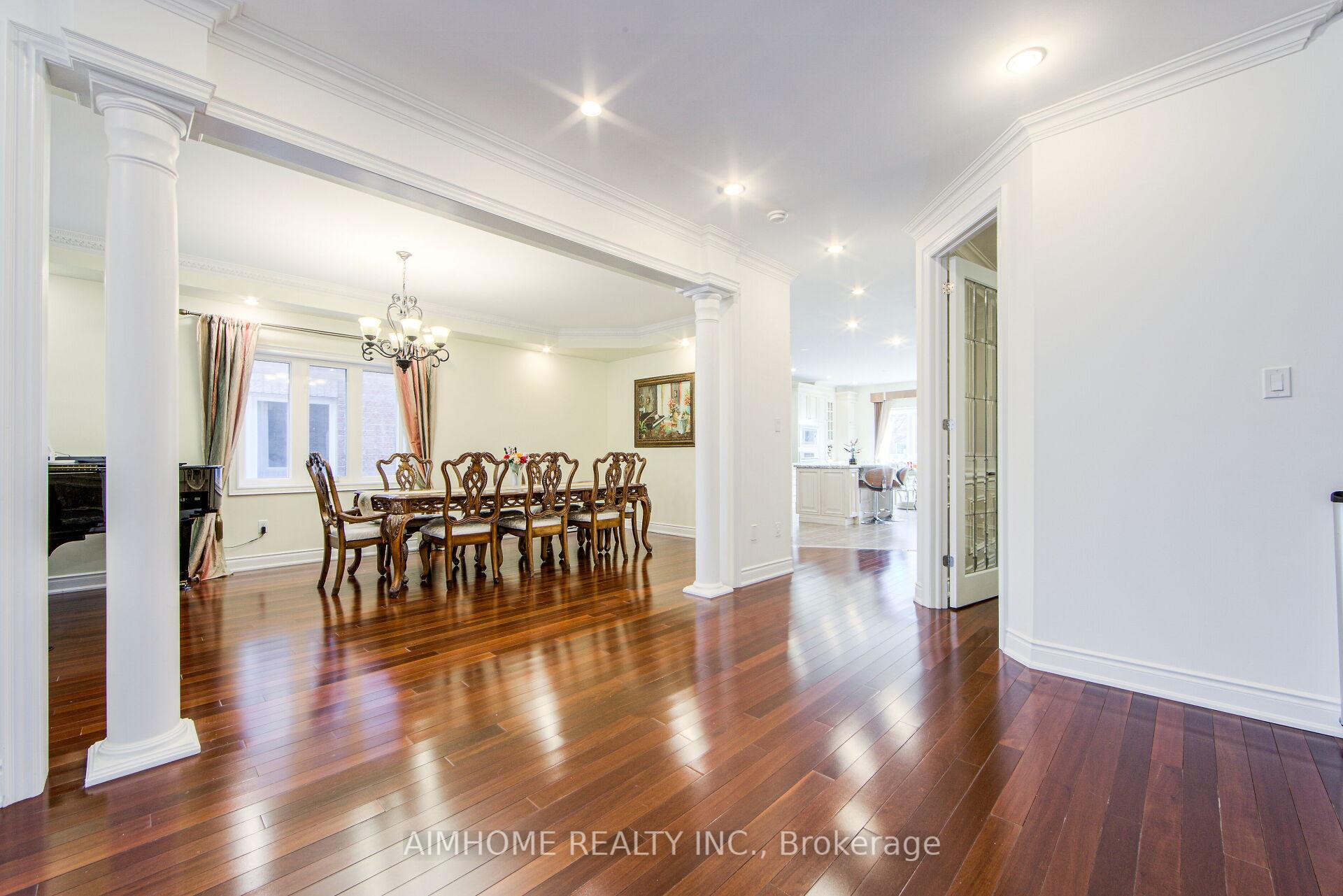 Photo 7 of 147 Ner Israel Drive, Vaughan, Patterson — HOMEH