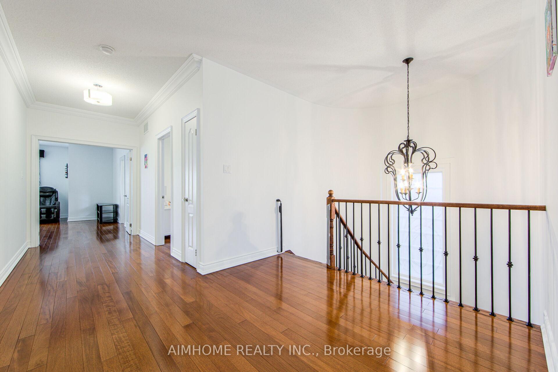 Photo 21 of 147 Ner Israel Drive, Vaughan, Patterson — HOMEH