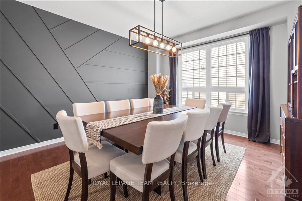 Photo 7 of 650 Brookwood Circle, Ottawa, Barrhaven - Stonebridge — HOMEH