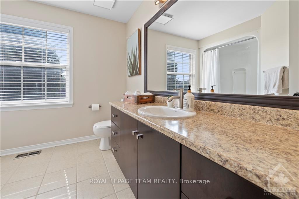 Photo 21 of 650 Brookwood Circle, Ottawa, Barrhaven - Stonebridge — HOMEH