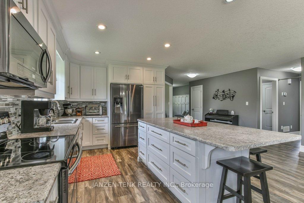 Photo 9 of 8314 Sandytown Road, Bayham, Straffordville — HOMEH